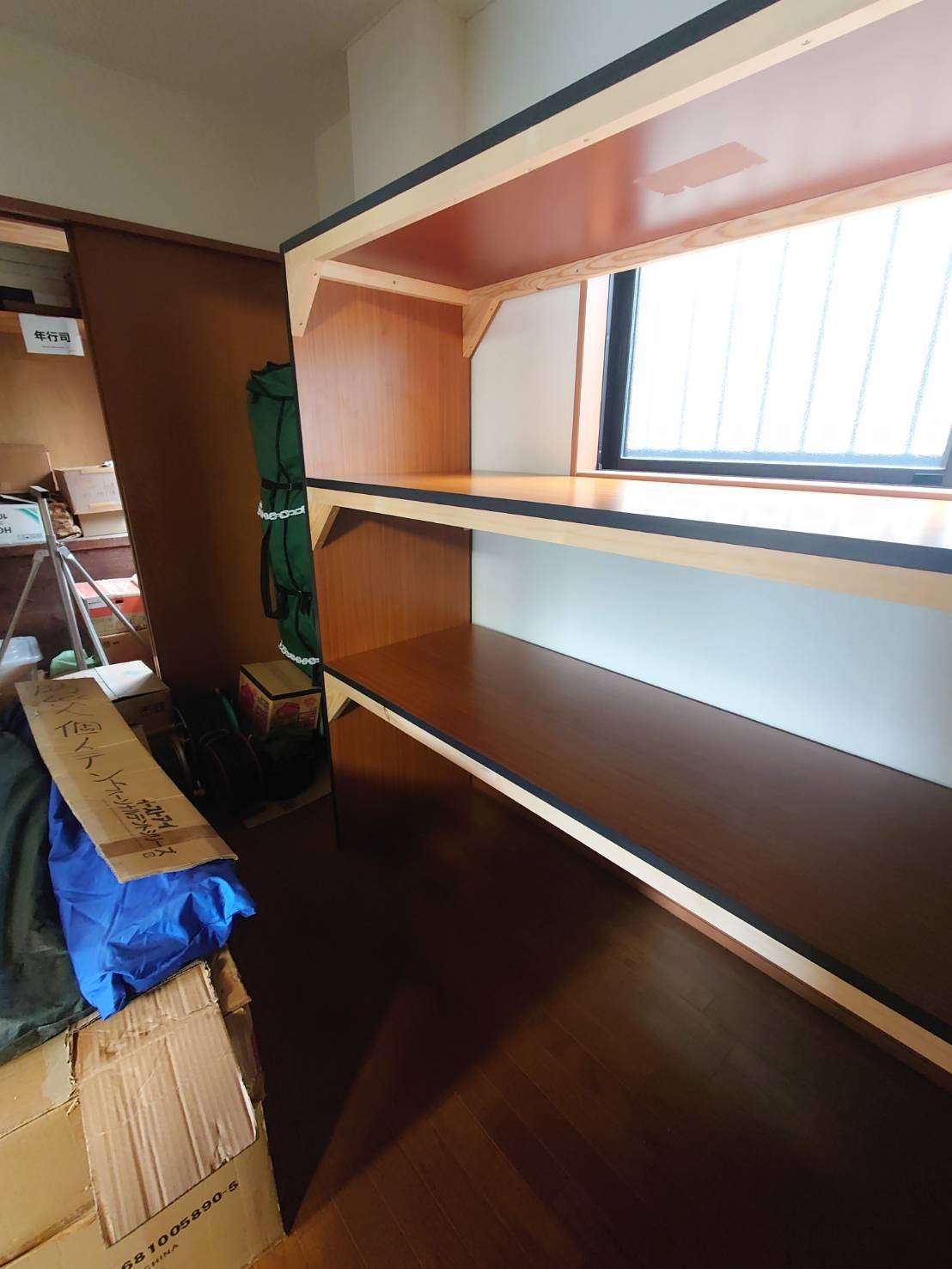 【岡崎市】公民館，古い机，棚，㈱犬塚建築